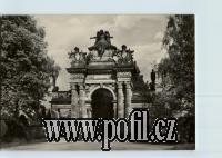 P�EDN�