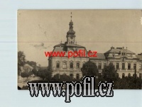 PŘEDNÍ